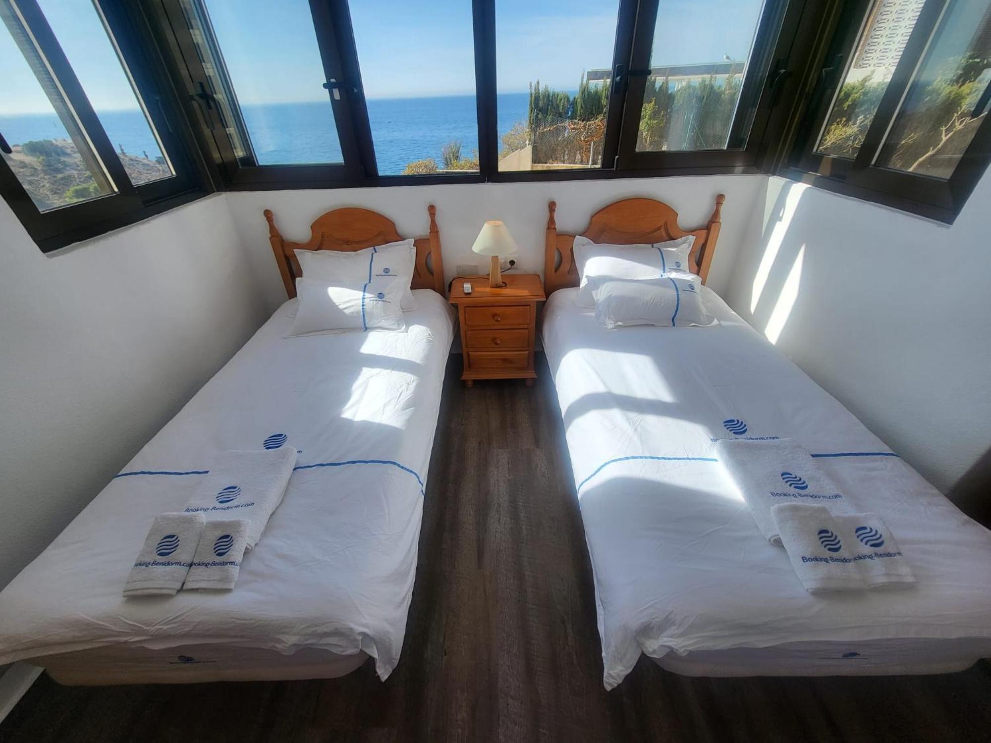 Trinisol II Private Apartments With Sea View ベニドルム エクステリア 写真