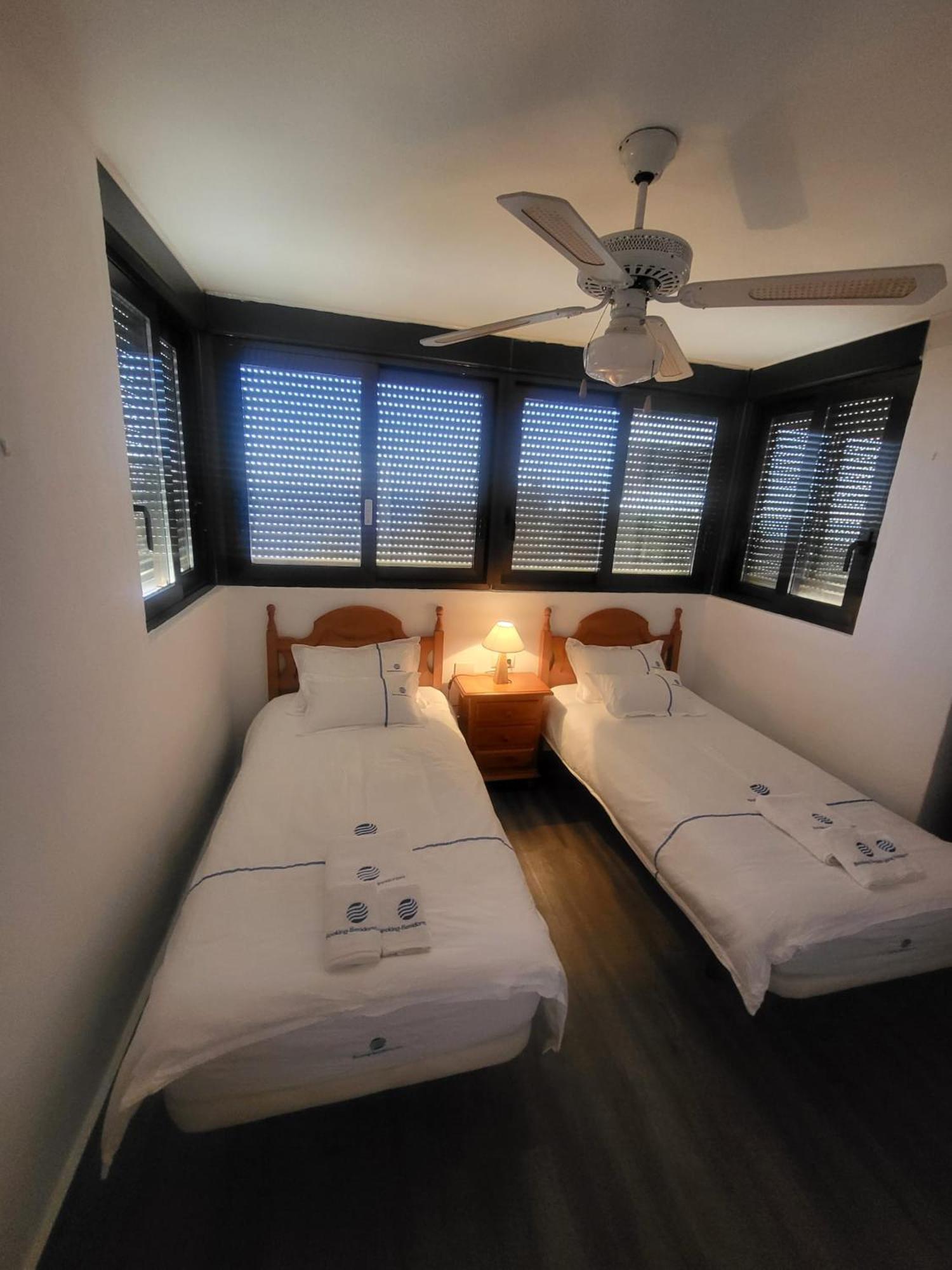 Trinisol II Private Apartments With Sea View ベニドルム エクステリア 写真